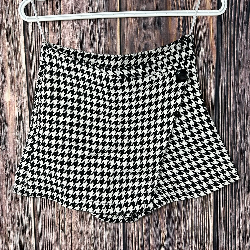 Wool blended Skorts, Elegant Fake Button Skorts For Fall & Winter size Small